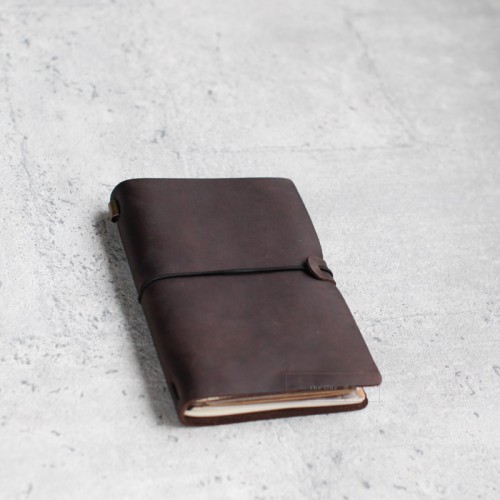 瘋馬皮深棕色真皮隨身旅行記事手帳本(M)