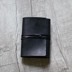 A6 碳黑色植鞣皮革筆記本書套