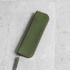 橄欖綠色硬挺立體植鞣真皮革筆袋