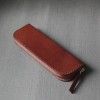 紅褐色硬挺立體植鞣真皮革筆袋