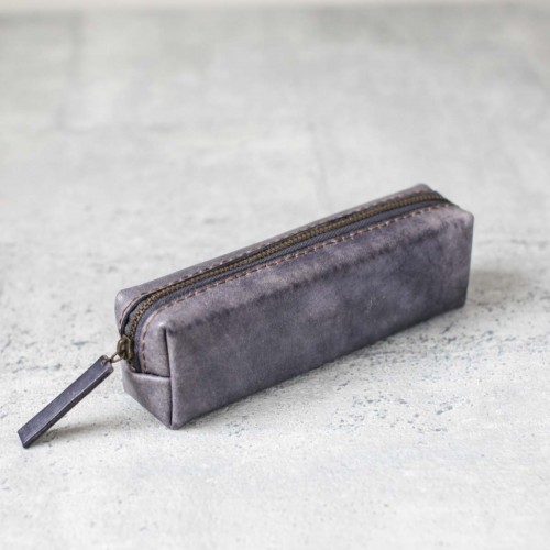 展示品出清 - 鐵灰色植鞣牛皮立體方形筆袋