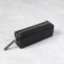 展示品出清 - 碳黑色立體植鞣真皮筆袋